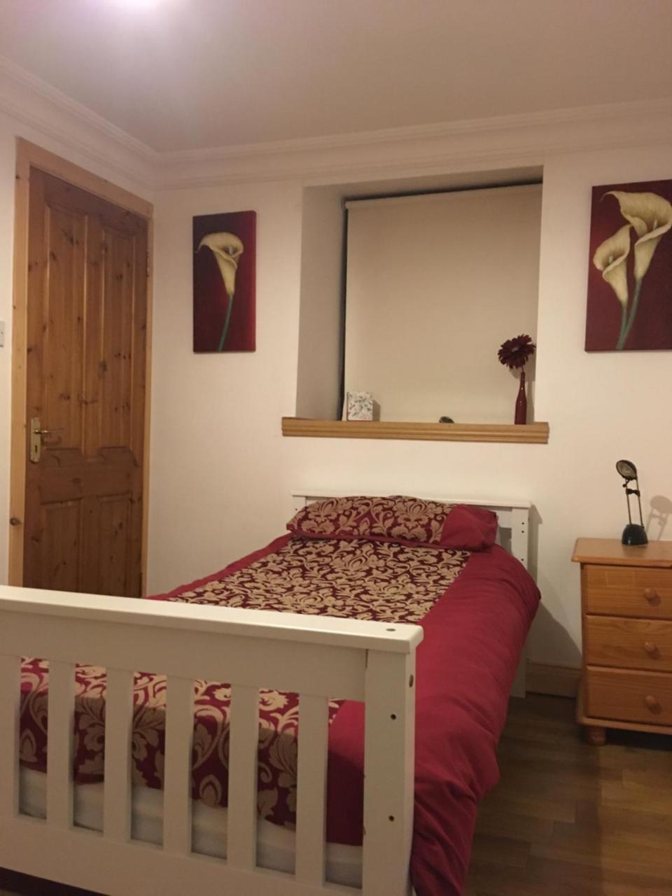 Donegal Town Independent Hostel Экстерьер фото